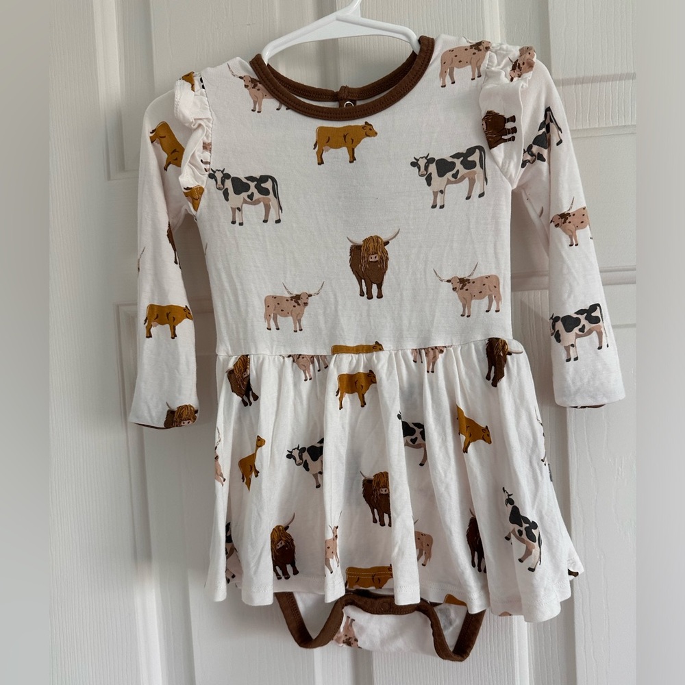 Kyte Baby Animal Farm Moo Twirl NWOT